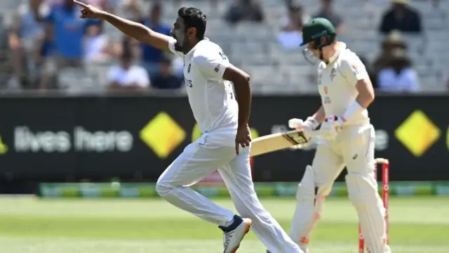 IND vs AUS டெஸ்ட்: முதல் இன்னிங்சில் 195 ரன்களில் சுருண்ட ஆஸ்திரேலியா