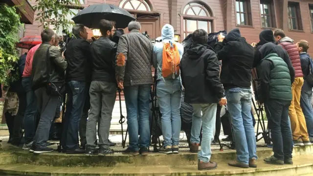 журналісти