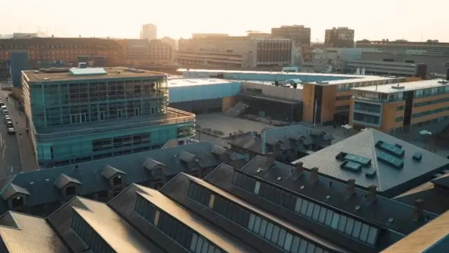 पहली बार मां