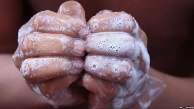 शाळेत स्वच्छता आणि नीटनेटकेपणाच्या गुणांना महत्त्व का दिलं जातं?