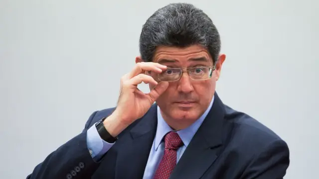 Levy lançou medidas que ficaram conhecidas como "pacotekto aposta bbbmaldades" para retomar o crescimento