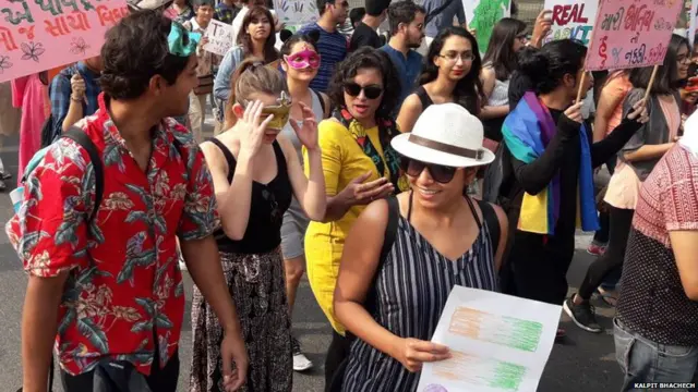 અમદાવાદ પ્રાઇડ પરેડનું એક દ્રશ્ય