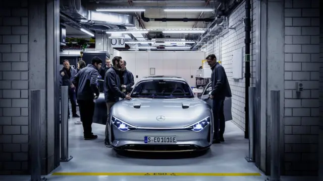 مرسدس-بنز می‌گوید EQXX کم‌مصرف‌ترین ماشینی است که بنز تا کنون ساخته است
