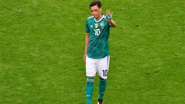 Ozil amesema vitendo vya kukatisha tamaa kwa wachezaji havipaswi kuungwa mkono