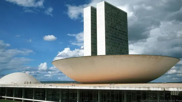 ਲੂਸੀ ਕੋਸਟਾ