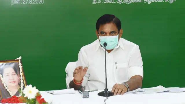 தமிழக முதல்வர் எடப்பாடி பழனிச்சாமி.