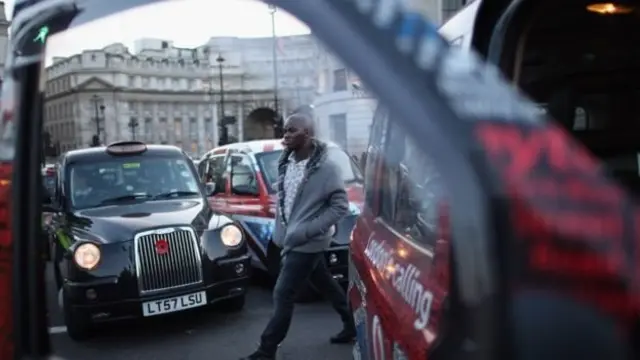 பிரிட்டன் பெட்ரோல் மற்றும் டீசல் கார்