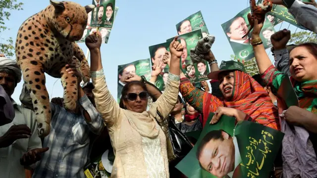 جگاڑ! - BBC News اردو