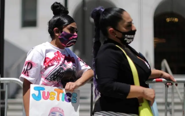 અશ્વેત મહિલાની તસવીર