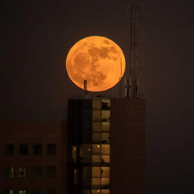 सुपरमून