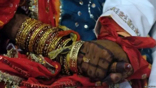 પ્રતીકાત્મક તસવીર