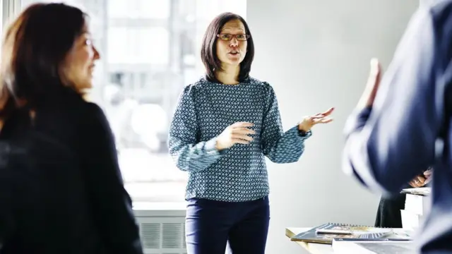 В некоторых компаниях сотрудников уже просят заполнить личные "инструкции по эксплуатации"