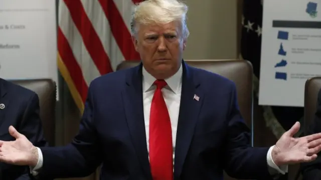 डोनल्ड ट्रंप