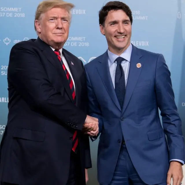 Donald Trump (esq.) e Justin Trudeau