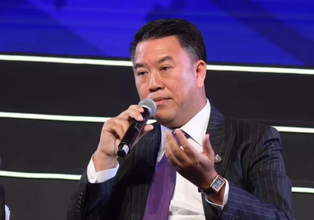 นายอาทิตย์ นันทวิทยา ประธานเจ้าหน้าที่บริหาร และประธานกรรมการบริหาร SCB