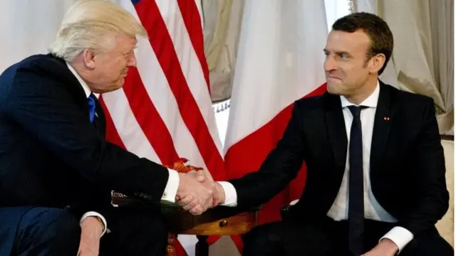 ट्रंप मैक्रों