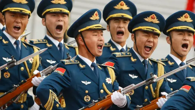 चीनी सैनिक