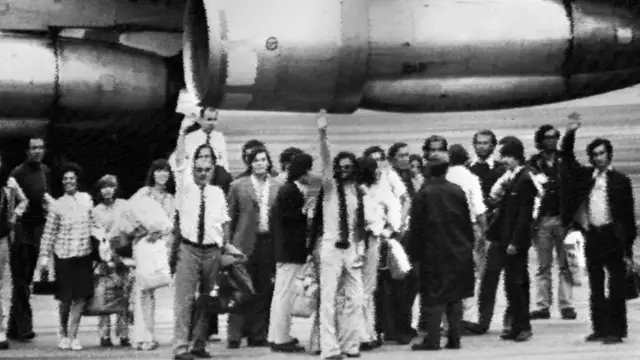 Пассажиры, уцелевшие в катастрофе