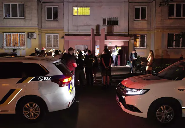 Ispred Babčenkovog stana