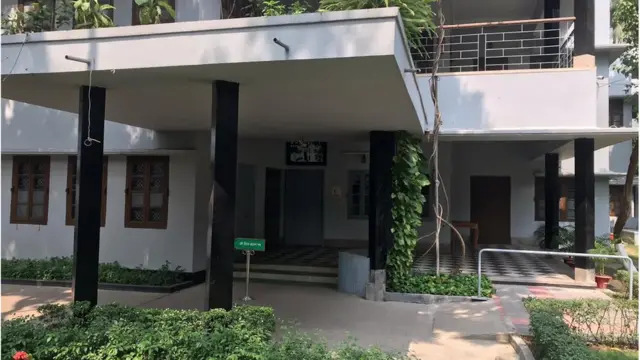 ঢাকার ধানমন্ডির ৩২ নম্বর বাড়ি