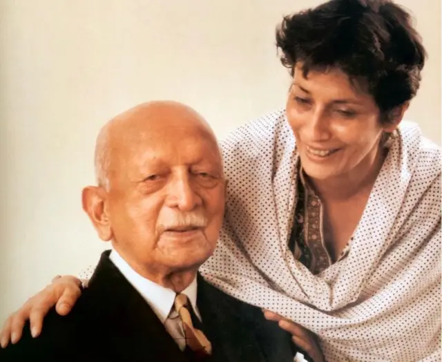 अपनी बेटी के साथ फ़ील्डमार्शल करियप्पा