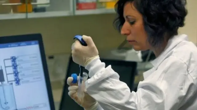 कोरोना लस, सीरम, ऑक्सफर्ड, मॉडर्ना, फायझर