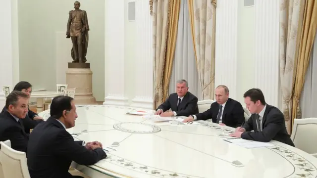 В январе Путин принимал руководителей Glencore, QIA и "Роснефти" в Кремле