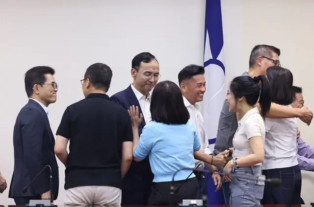 國民黨立委在7月26日罷免選舉當天舉行記者會。