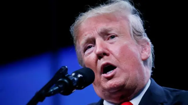 Shacbiyadda Trump waxaa la sheegayaa inay ka hoosayso tan ninkii isaga ka horreeyey ee Obama