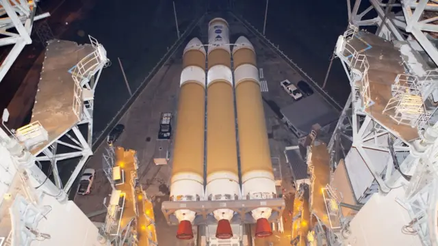 Delta IV Heavy