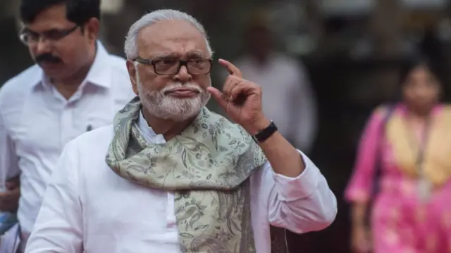 छगन भुजबळ