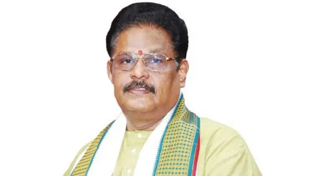 சுகி சிவம்