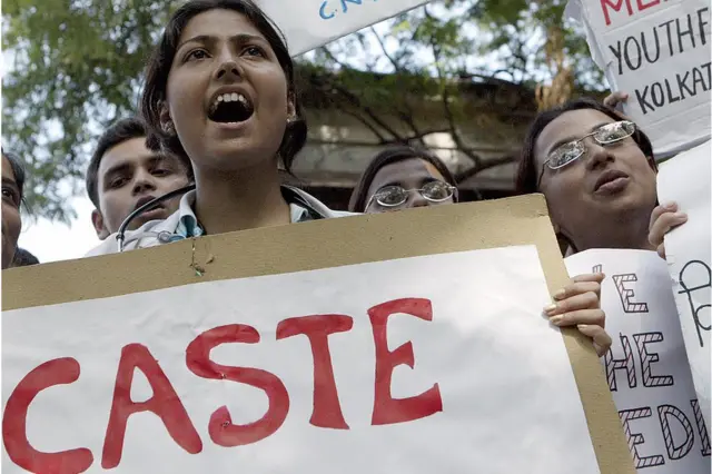 દલિત-આદિવાસીઓને ધર્મપરિવર્તન બાદ અનામતના લાભ અંગે ચર્ચા