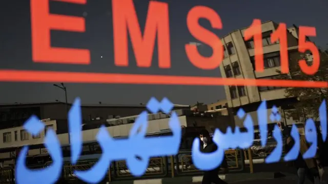 در مراکز اصلی شهرتهران اورژانس مستقر شده است