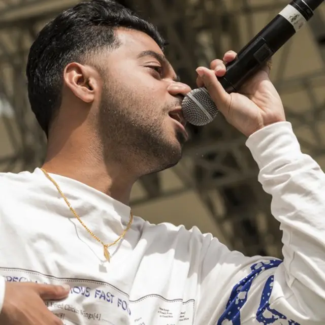 বাংলাদেশি আমেরিকান র‍্যাপ সঙ্গীত শিল্পী অনিক খান