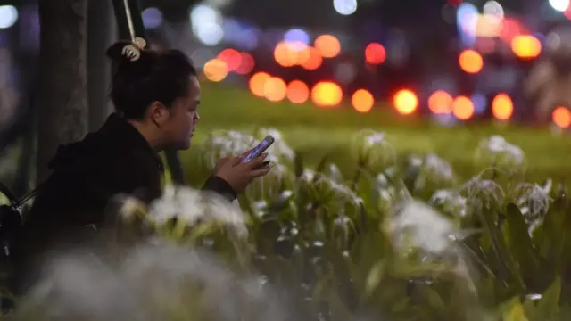 Kebijakan lepas masker