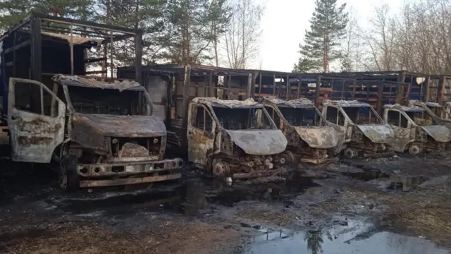 згорілі машини