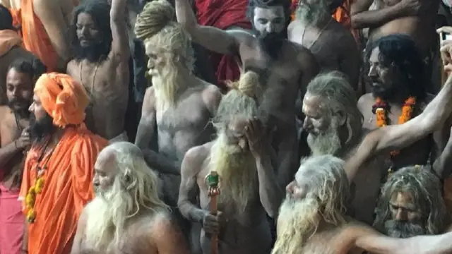 ભવનાથના મેળાનું દૃશ્ય