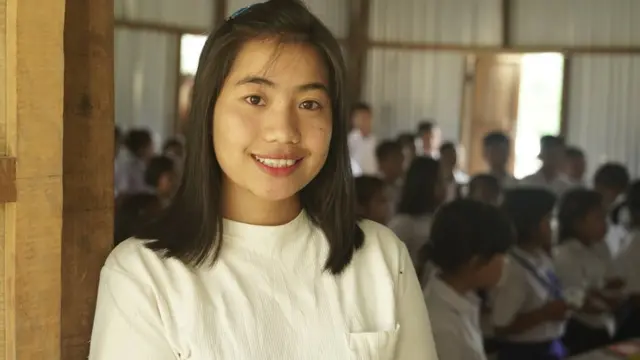 পরিস্থিতি একটু শান্ত হলেই দেশে ফিরতে চান শোয়ে সিন