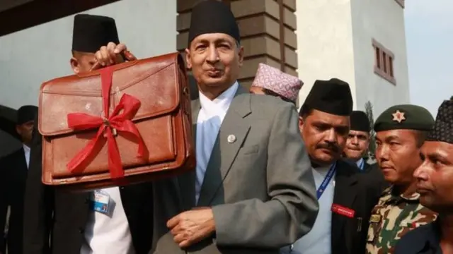 अर्थमन्त्री