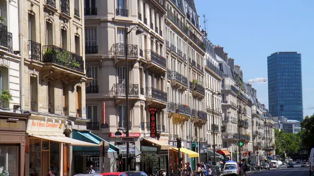 Paris, Latin Quarter, Rue des coles Haussmann apartment buildings