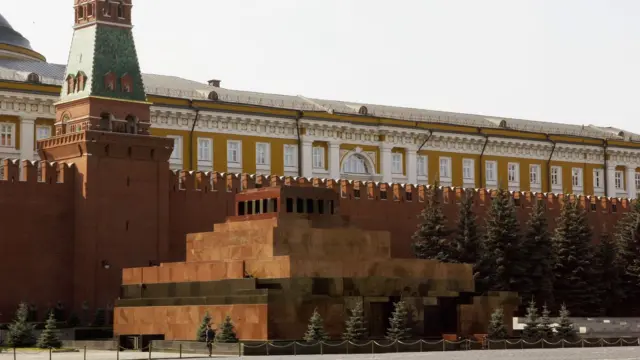 مومیایی، لنین