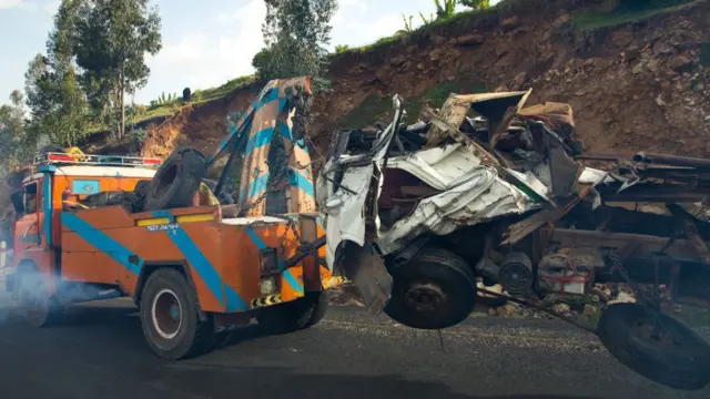 Konkolaataan balaan irra ga;e yeroo harkifamutti