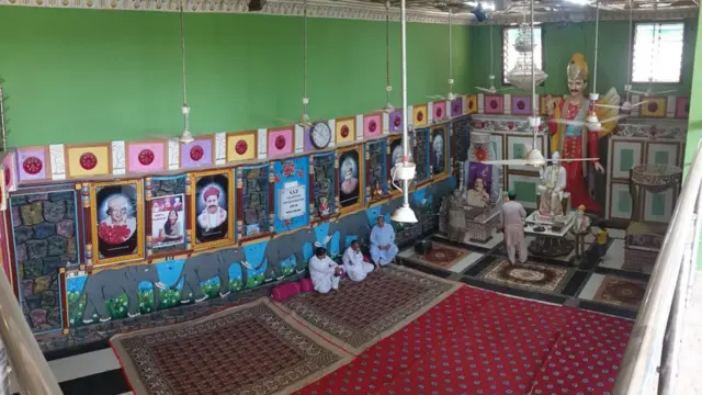 گھوٹکی، سندھ، مندر توڑ پھوڑ