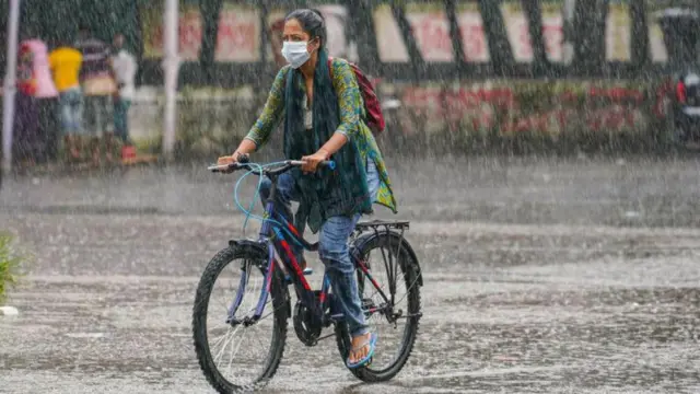 ২৩শে এপ্রিলের পর দেশের কোথাও কোথাও বৃষ্টি হওয়ার সম্ভাবনা রয়েছে