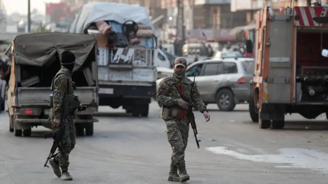 ضابطان من الإدارة السورية الجديدة