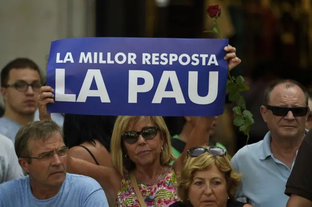 Manifestación en Barcelona el sábado 26 de agosto en rechazo a los atentados en Las Ramblas y en Cambrils, Cataluña, España.