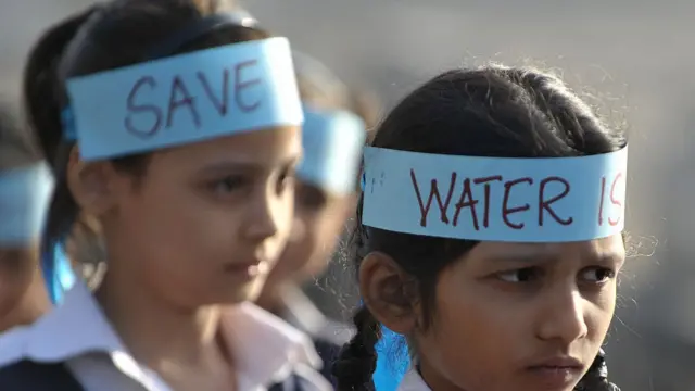 தண்ணீர்