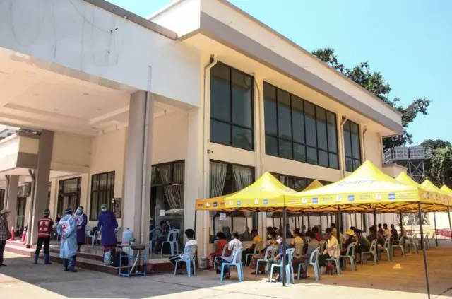 အင်းစိန်Community Fever Clinic