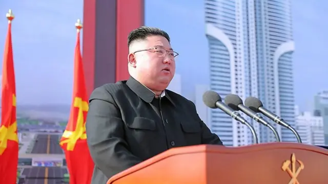 رهبر کره شمالی روی پروژههای ساخت و ساز از جمله احداث مجتمعی متشکل از ۱۰ هزار آپارتمان در پیونگیانگ تمرکز کرده است